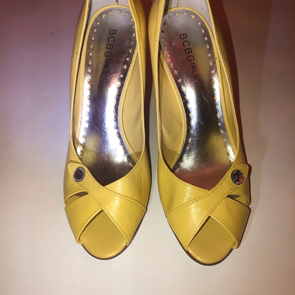 Open Toe Pump